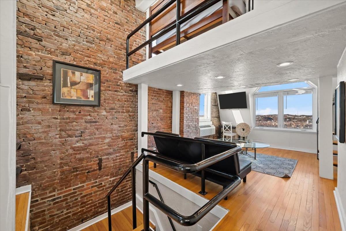 Skyline At Your Door - Studio With A View Pittsburgh Zewnętrze zdjęcie