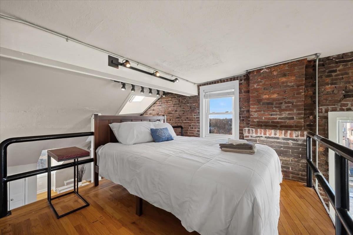 Skyline At Your Door - Studio With A View Pittsburgh Zewnętrze zdjęcie